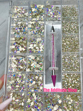 Load image into Gallery viewer, 1400 Combo High Quality Glass Nail Crystals Bling Box