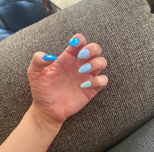 Load image into Gallery viewer, Extra Short XS Almond Stiletto Soft Gel Full Cover Nail Tips