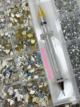 Load image into Gallery viewer, Moonlight Shadow 1,400 Nail Rhinestones Crystals Bling Box
