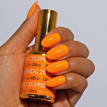 Load image into Gallery viewer, DC DND Nail Gel Polish 15ml
