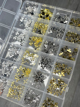 Load image into Gallery viewer, 4 colors Chrome Mixed Nail Charms Box-240 Pieces
