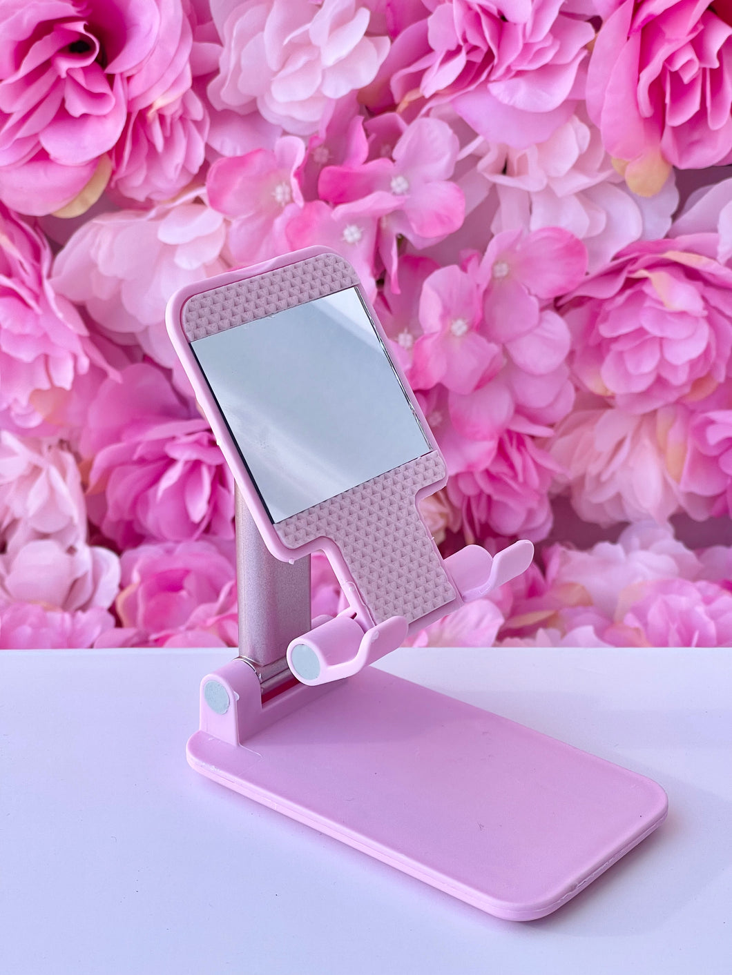 Pink Phone Stand for Nail Desk