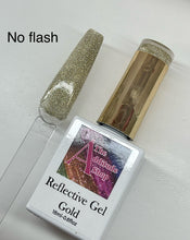 Load image into Gallery viewer, Gold Champagne Reflective Gel Nail
