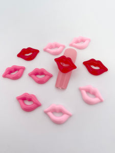 Pouchy Lips Resin Nail Charms-10 Pieces