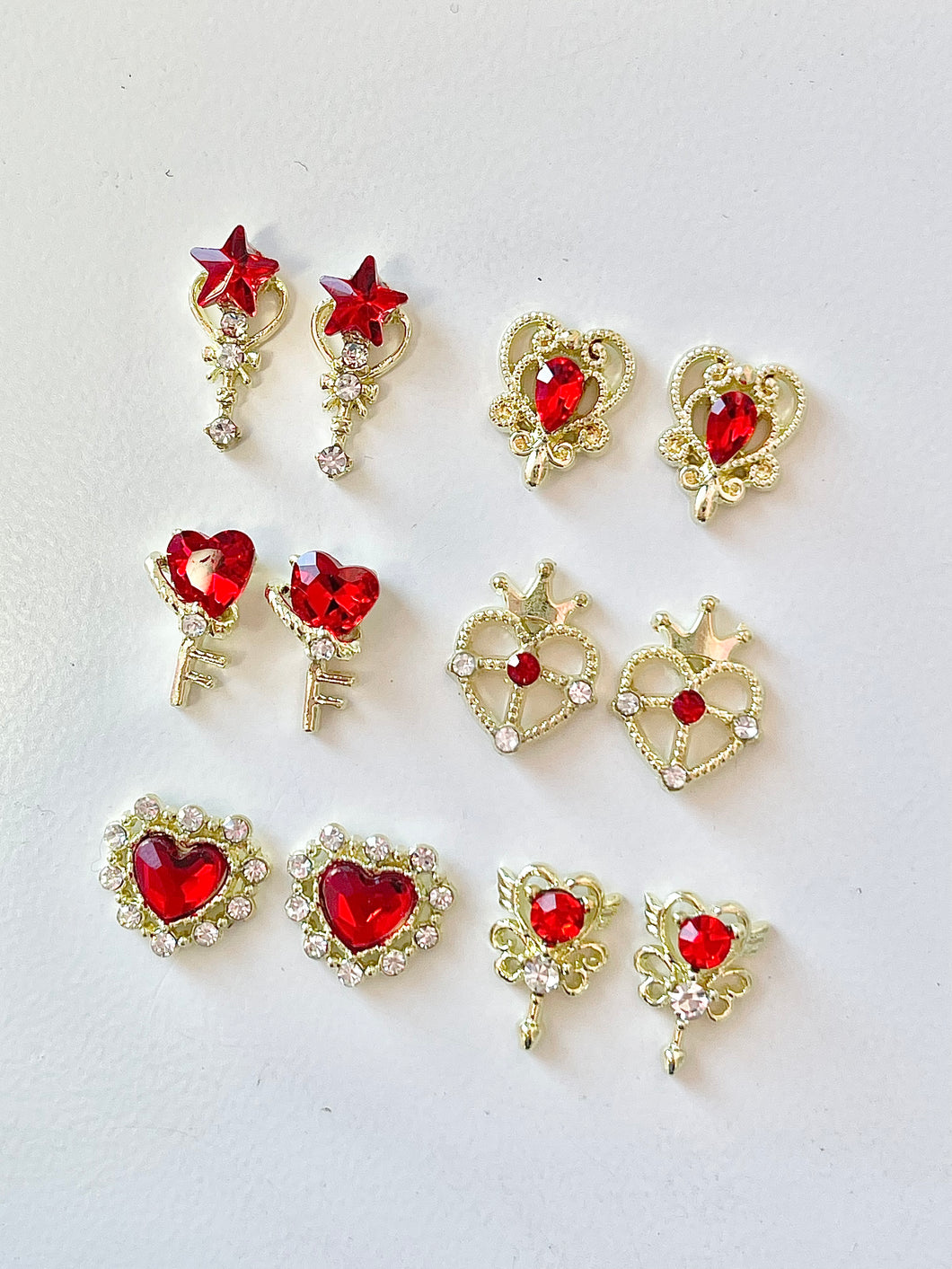 12pcs Mixed Red Hearts Nail Charms