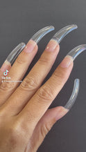 Load and play video in Gallery viewer, Curved Full Cover Soft Gel Nail Tip-500 tips
