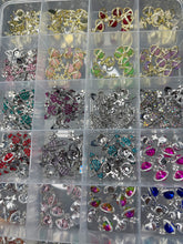 Load image into Gallery viewer, 240 Pieces Planets Nail Charm Box
