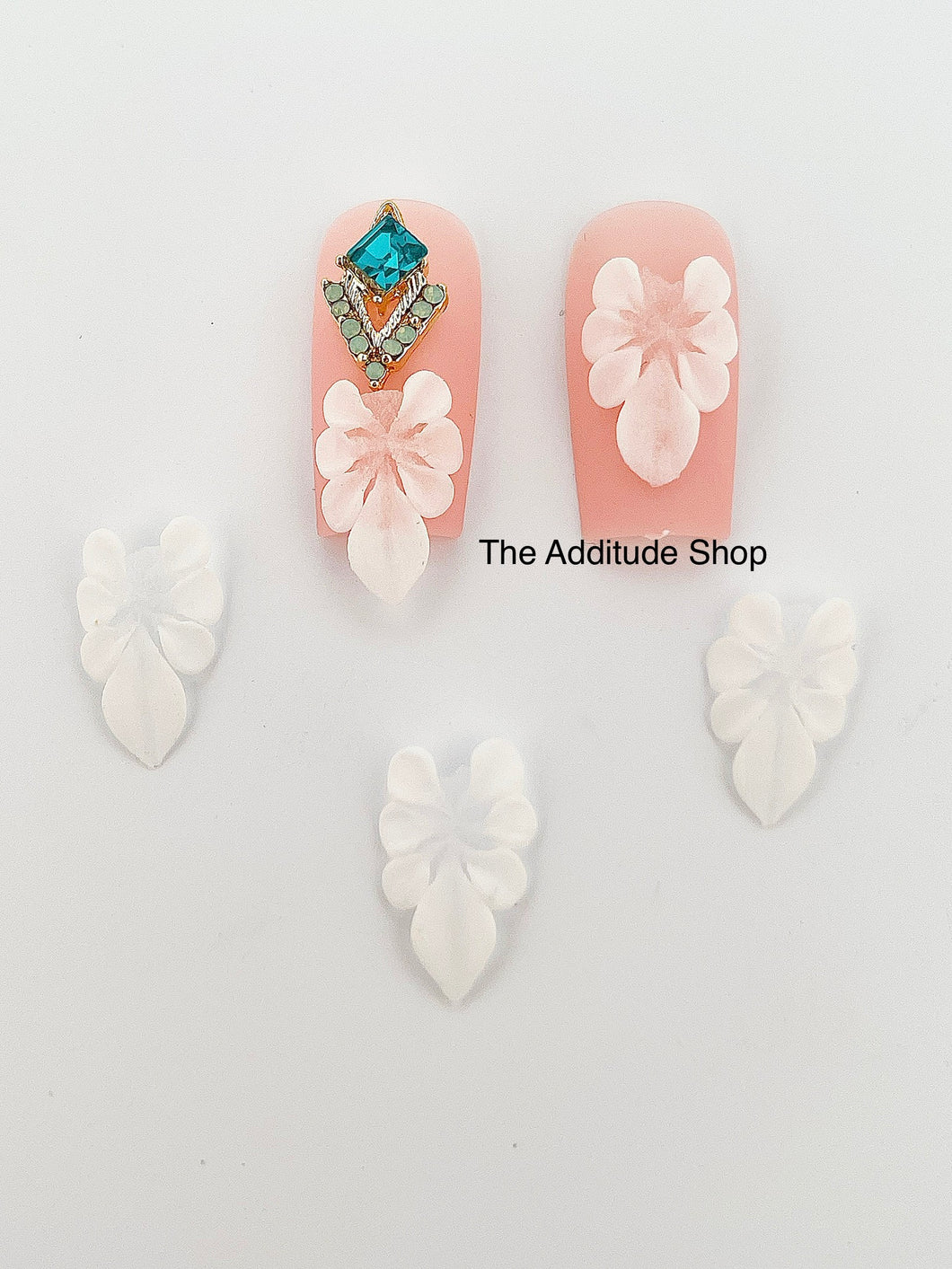 7 Petals White Acrylic 3D Nail Flowers-5 Pieces