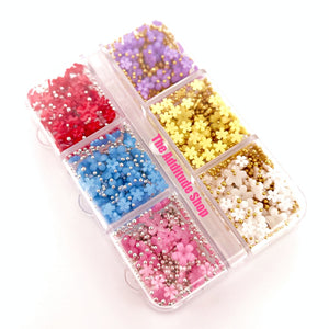 6 Grids Resin Flowers Nail Charms #1