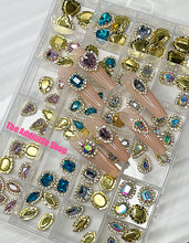 Load image into Gallery viewer, Fancy Nail Gems Rhinestones Box (96 Pieces)
