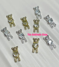 Load image into Gallery viewer, Bears with Hearts 3D Nail Charms (10 Pieces)
