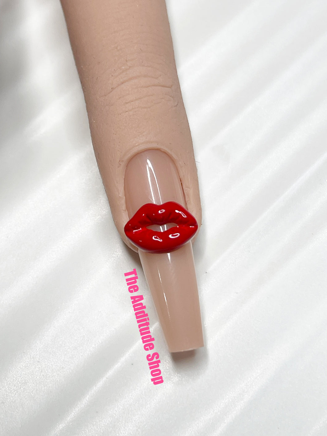 Red Lips Valentine's 3D Nail Charms-10 Pieces – The Additude Shop