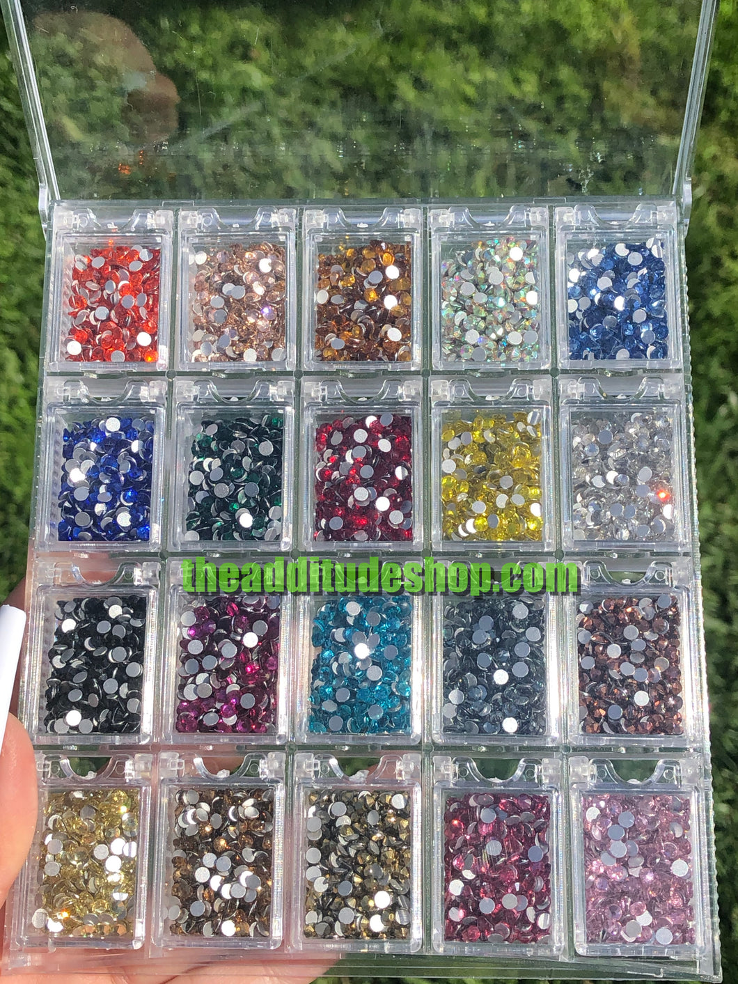 8,000 Pieces (SS10) Colorful Nail Crystals Rhinestones Box